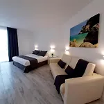 Finca La Barca 게스트하우스 엘메다노