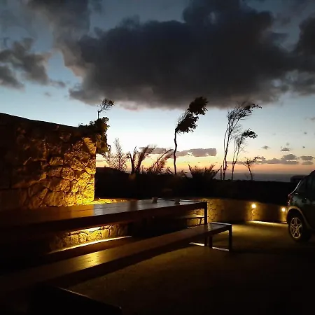 Konukevi Finca La Barca 3*