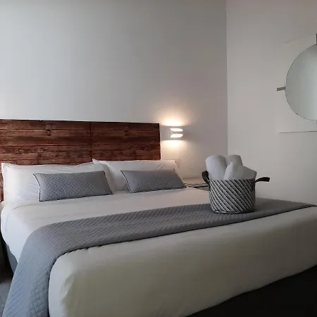 Konukevi Finca La Barca