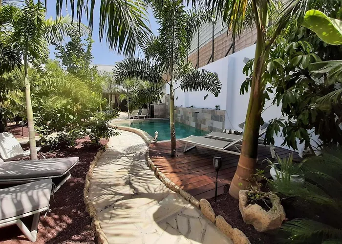 בית הארחה Finca La Barca אל מדאנו